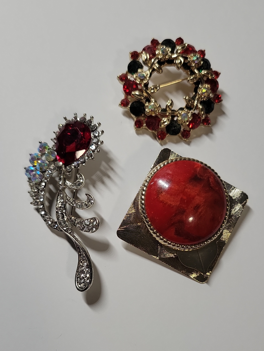 Red Cabochon and Crystal Accent Brooch Set - Women Jewelry